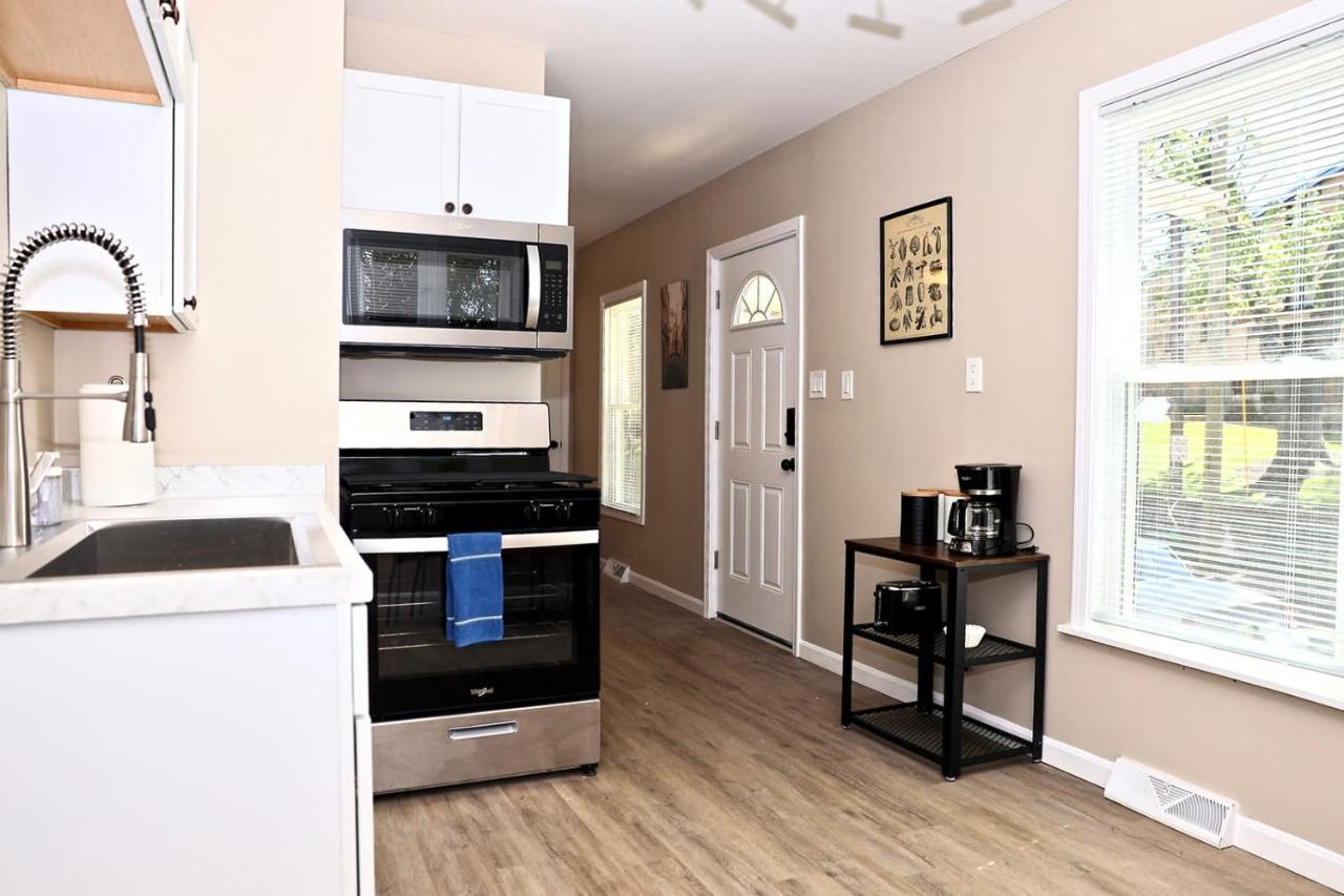 Lincoln, 1 Bedroom House Near Xavier & Downtown Cincinnati