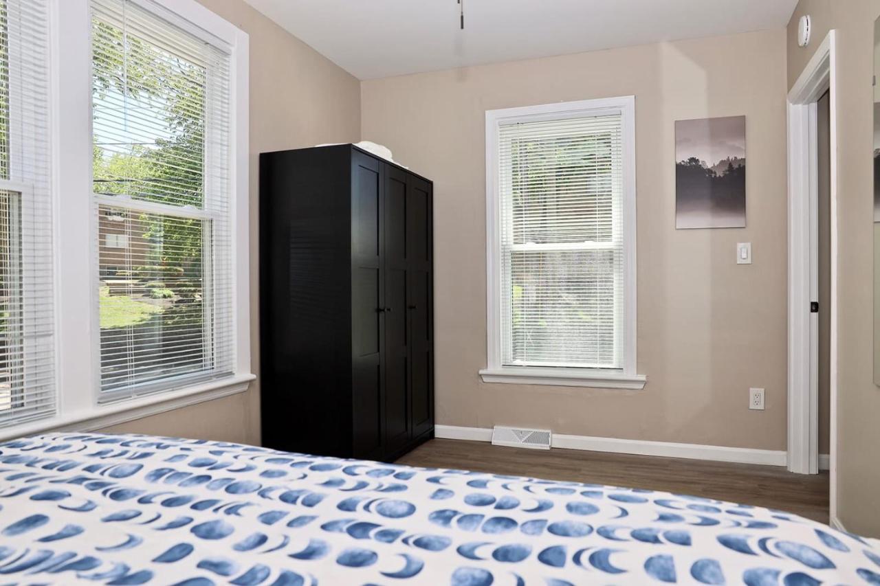 Lincoln, 1 Bedroom House Near Xavier & Downtown Holiday home